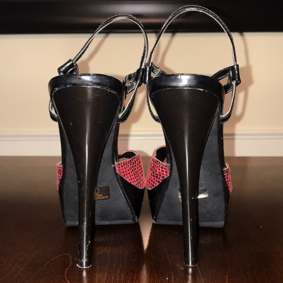 JustFab Platform Sandal Heels - Picture 2 of 4